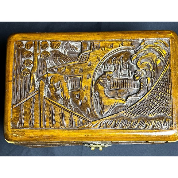 Old Chinese Carved Camphor Timber Wooden Chest Jewelry Vanity Tea Box - Picture 3 of 8